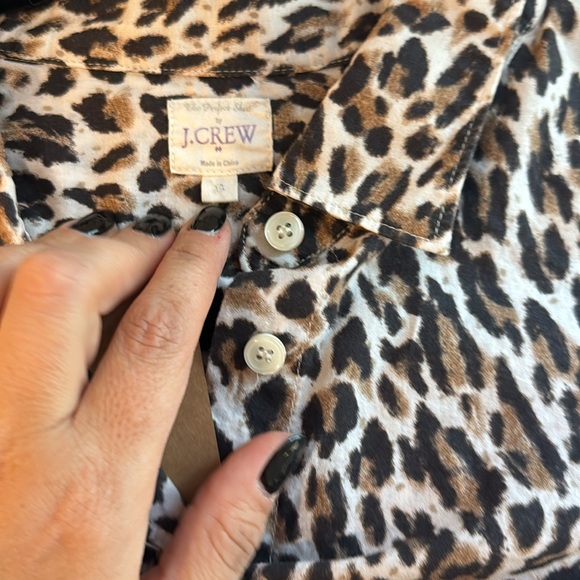 J.Crew Leopard button up size small - Picture 2 of 3